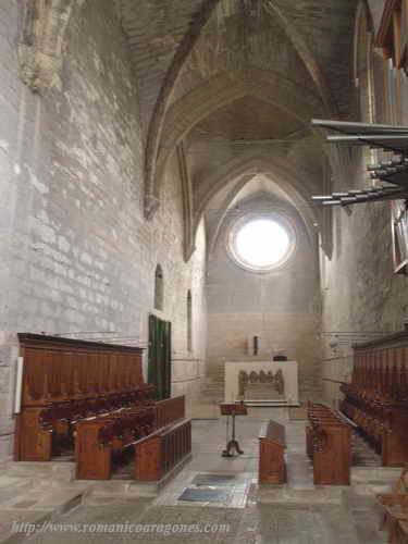 NAVE DEL TEMPLO, DESDE LA VERJA DE SEPARACIÓN DE LA CLAUSURA